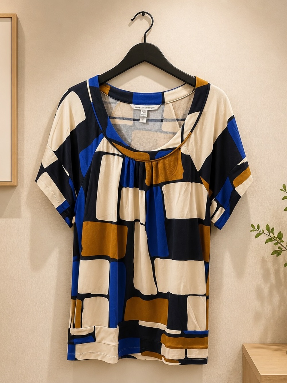 Diane Von Furstenberg Geometric Scoop Neck Top - Blue/Cream/Brown
